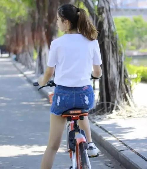 浙江某大学女生1V5,脚踏6条船,39分钟录音被曝光,内容震碎三观